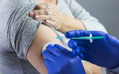 Meningitis A vaccine breaks barrier; first to gain approval to travel outside cold chain